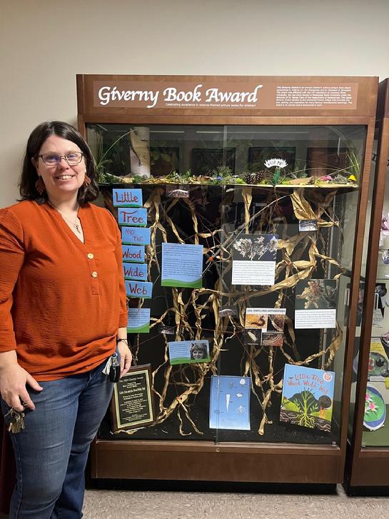 Dunn-Seiler Museum 2024 Giverny display cabinet, Mississippi State University